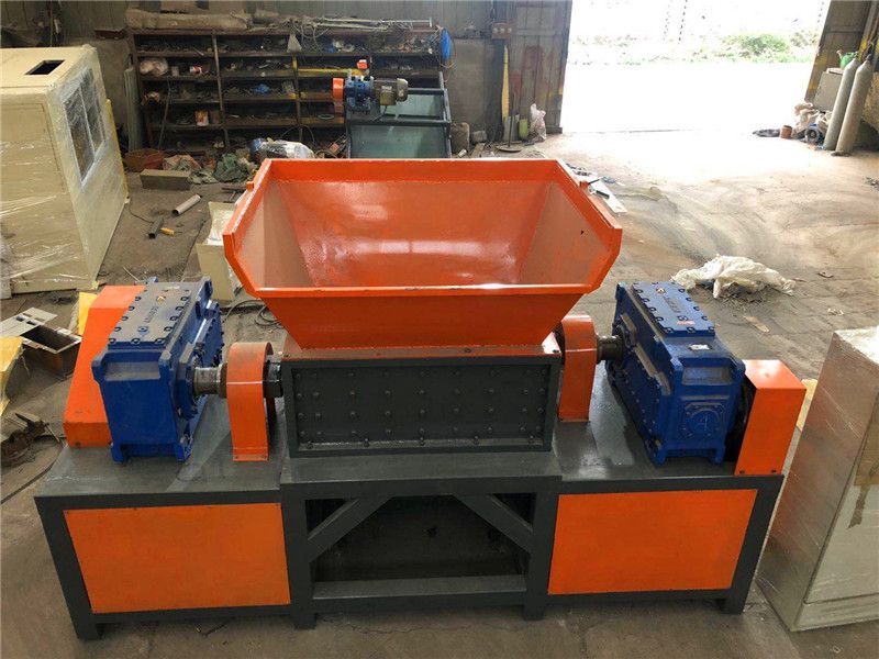 雙軸、四軸剪切式破碎機(jī)